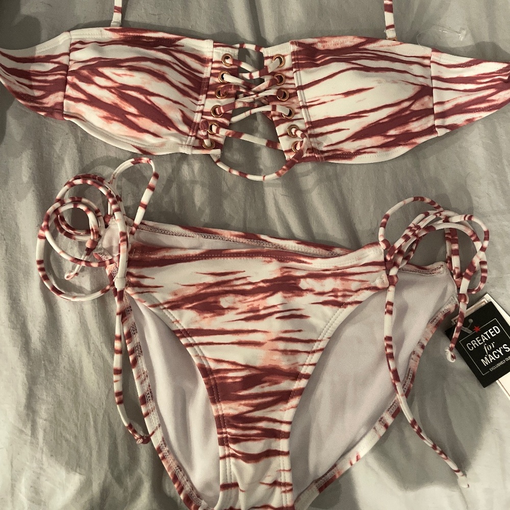 Bathing suit